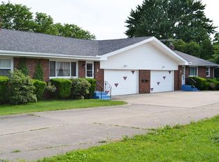 298 Kenridge Rd, Akron, OH 44333