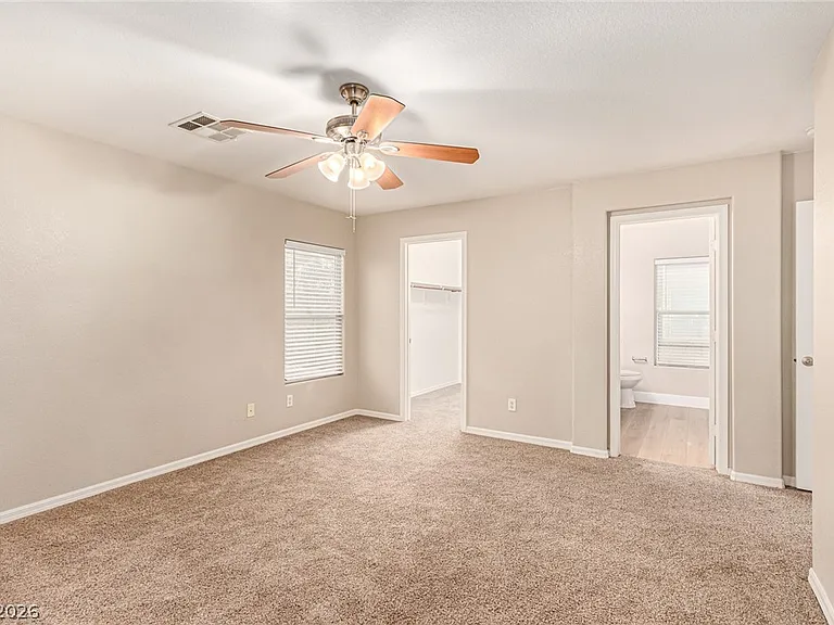 11209 Salentino Ave — Photo 23