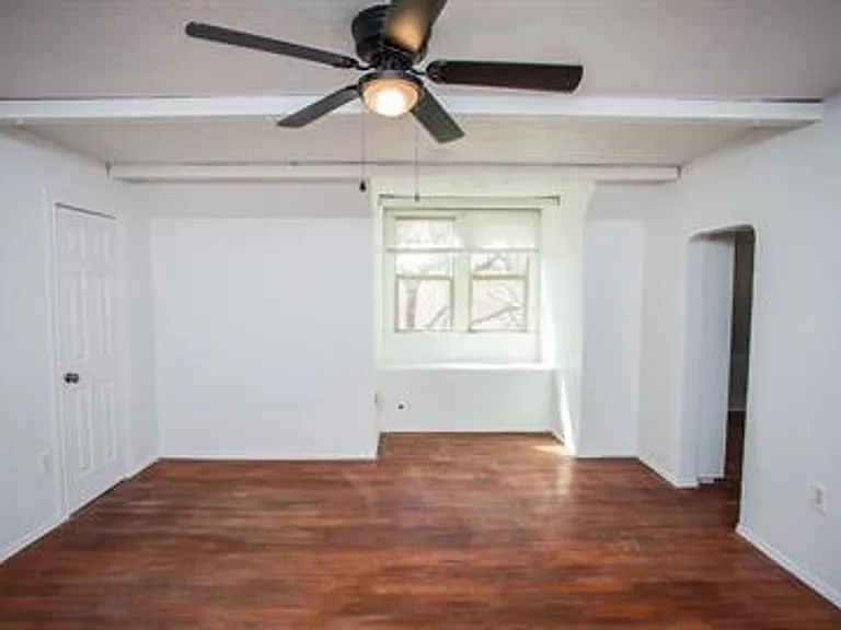 1602 Avenue X — Photo 21
