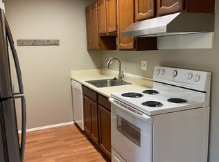 810 Plate St Unit 205, Rochester, MI 48307