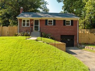 3218 Nealon Dr, Falls Church, VA 22042