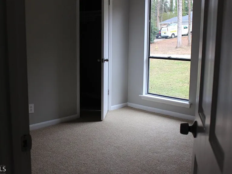 6795 Timberclair Ct — Photo 8