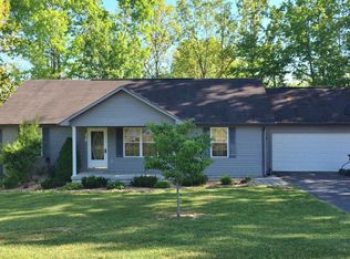172 Carriage Dr, Crossville, TN 38555