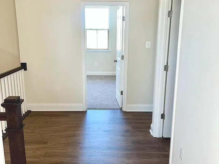16380 Fife Way — Photo 14