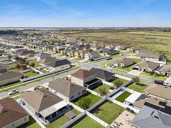 3rd image of 1819 Brockridge Rd