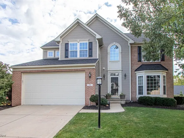 79 Creekledge Ln, Akron, OH 44321