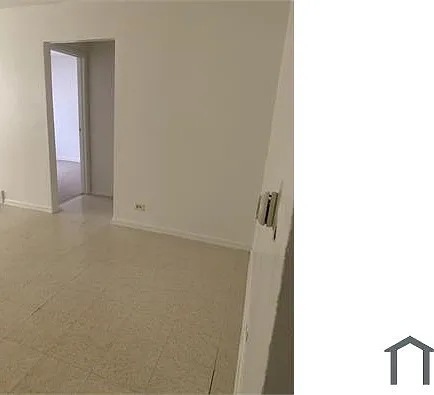 154 N Pine Ave #1D — Photo 5