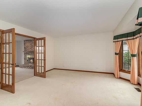 3rd image of 2917 71st St