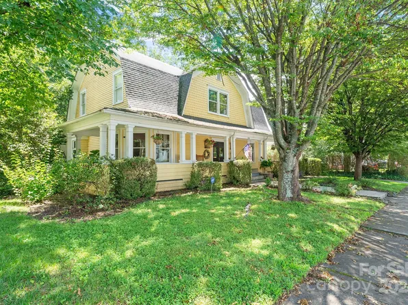 506 N Main St NW #C, Lenoir, NC 28645