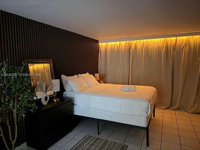 7904 West Dr #411 — Photo 3