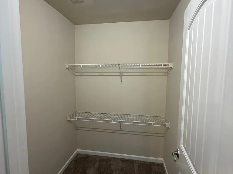 4406 Maximillion Cir — Photo 33