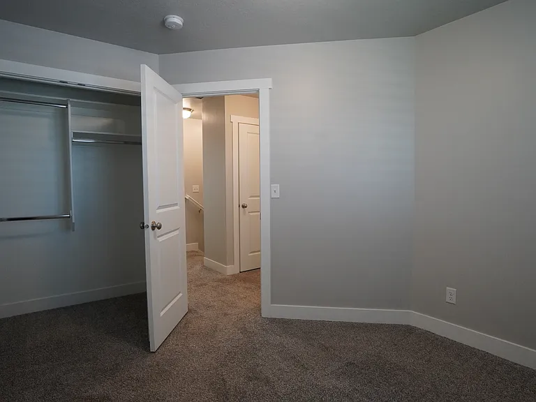4606 S West Park Dr — Photo 16
