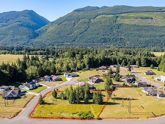 3rd image of 0 LOT 17 Fieldstone Court