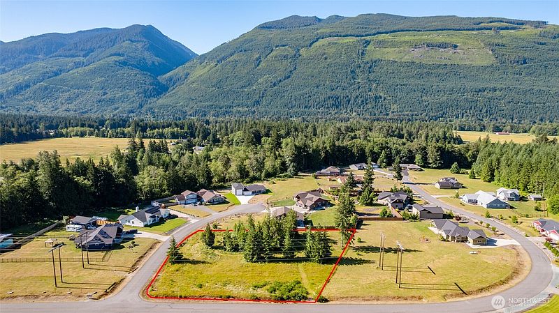 3rd image of 0 LOT 17 Fieldstone Court