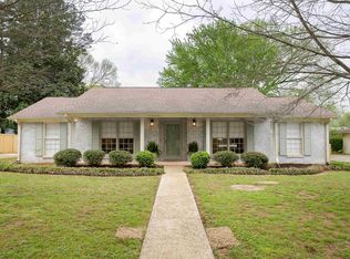 1603 Bridlewood Dr, Florence, AL 35630