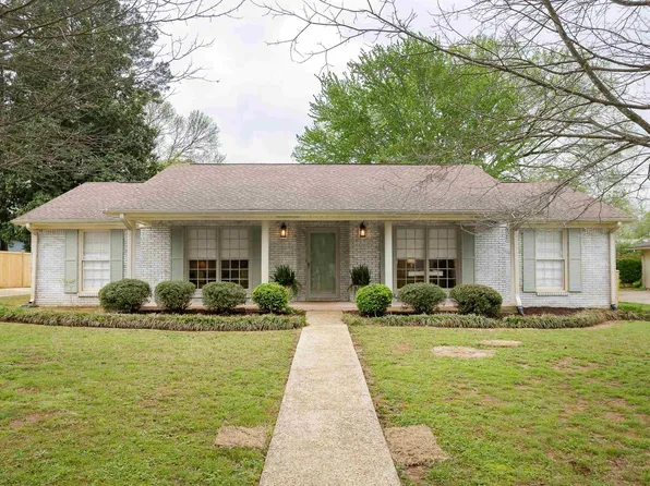 1603 Bridlewood Dr, Florence, AL 35630