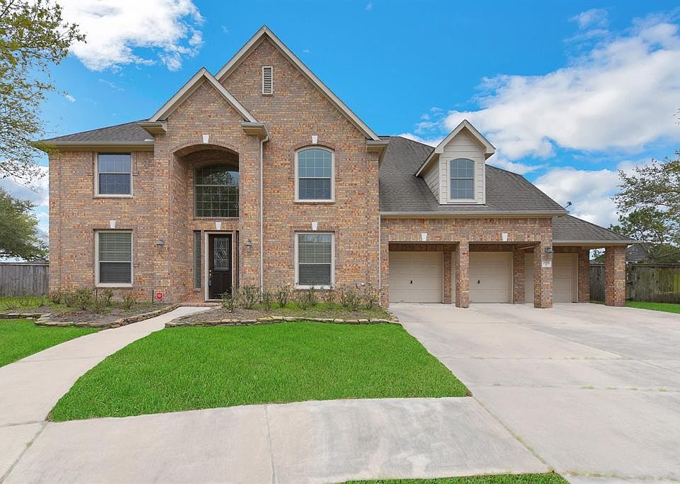 1st image of 2501 Seabrough Dr
