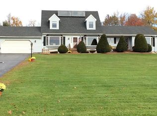 135 Steadwell Rd, Amsterdam, NY 12010