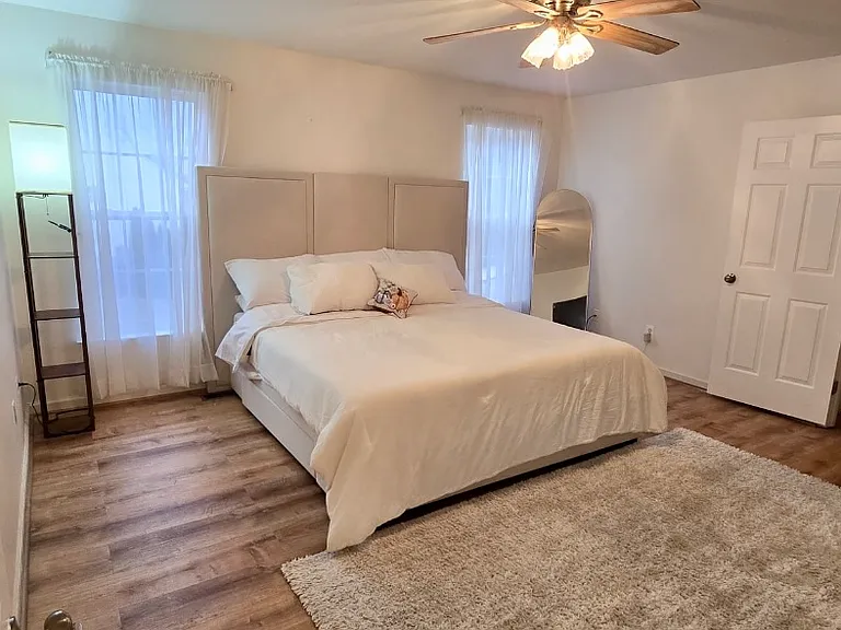 82 Kimberwicke Dr N — Photo 16