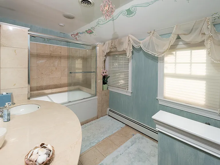 5501 Atlantic Ave #2026 — Photo 32