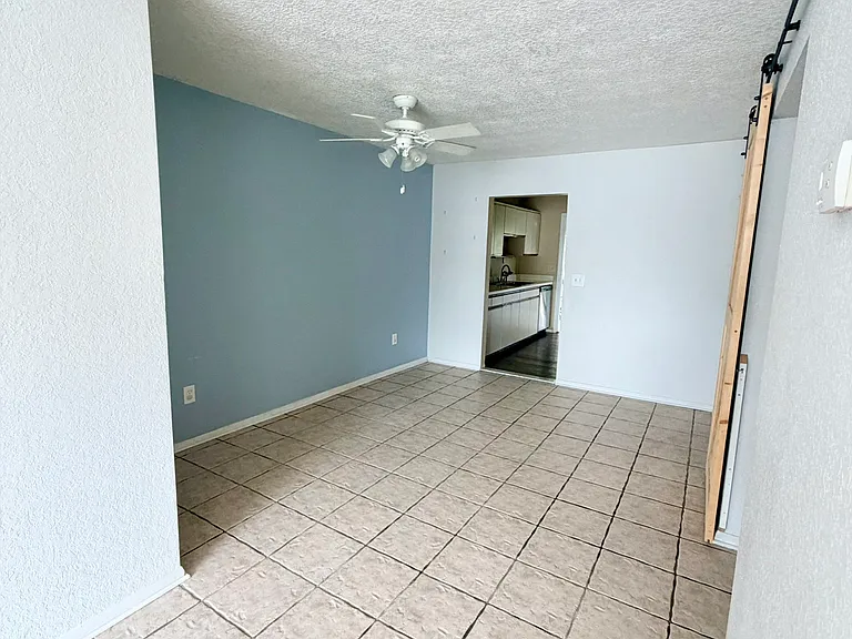 5343 Hansel Ave #F4 — Photo 13
