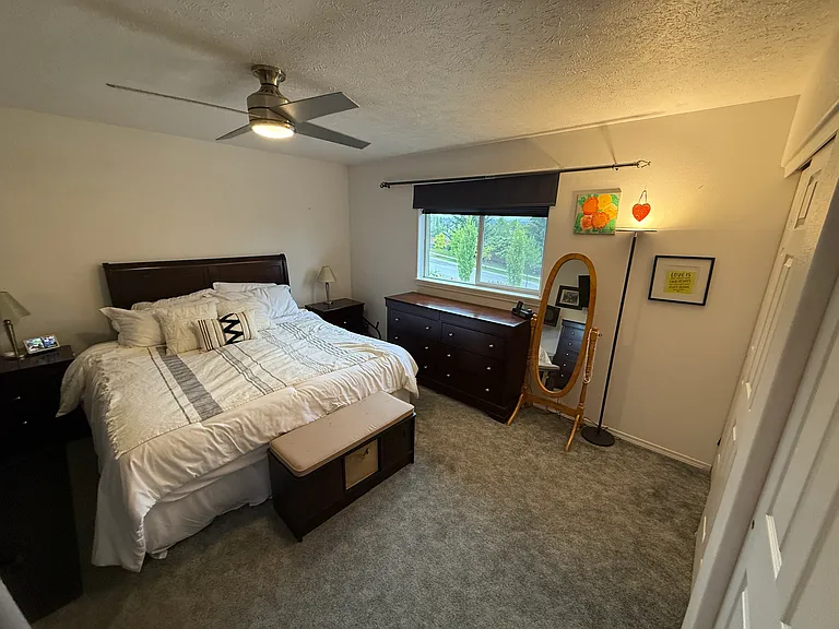 Master bedroom