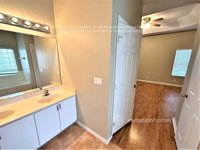 2626 San Andros — Photo 9
