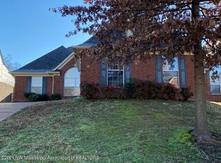 570 Classic Dr N, Hernando, MS 38632