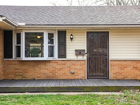 5th image of 7708 Bassett Dr