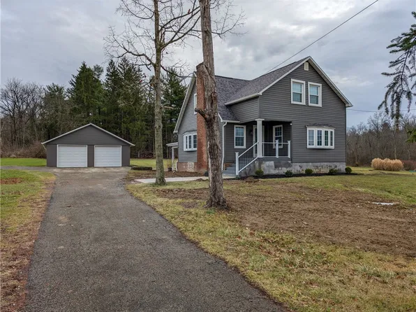 344 Sleepy Hollow Rd, Smithfield, PA 15478