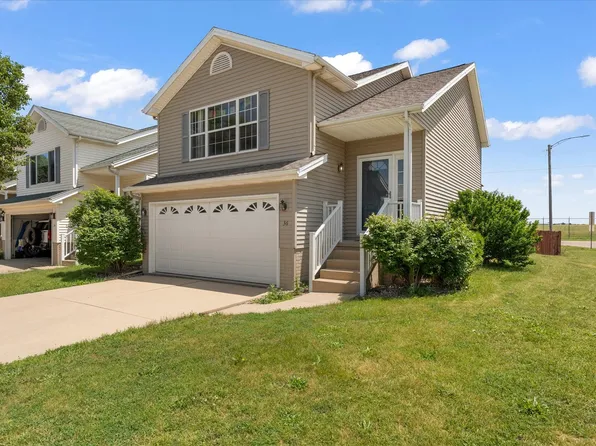 36 Andy Ct, Bloomington, IL 61704