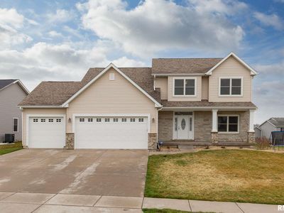 5660 Idaho Dr, Bettendorf, IA, 52722