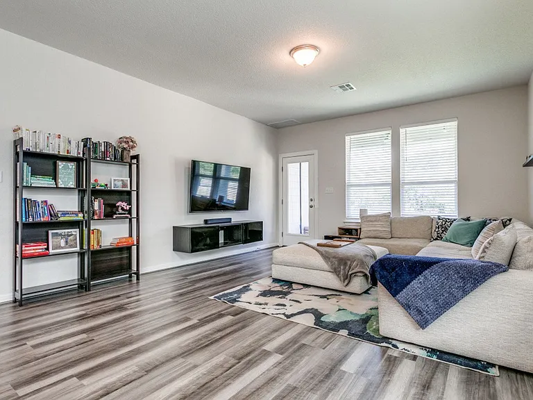 15051 Summer Lynn Pl — Photo 7