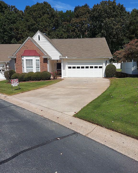 1st image of 1235 Pinehurst Dr