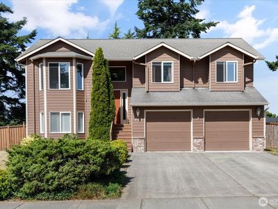 735 SW Regency Drive, Oak Harbor, WA, 98277