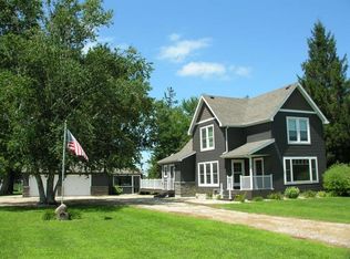 911 N 7th St, Osage, IA 50461