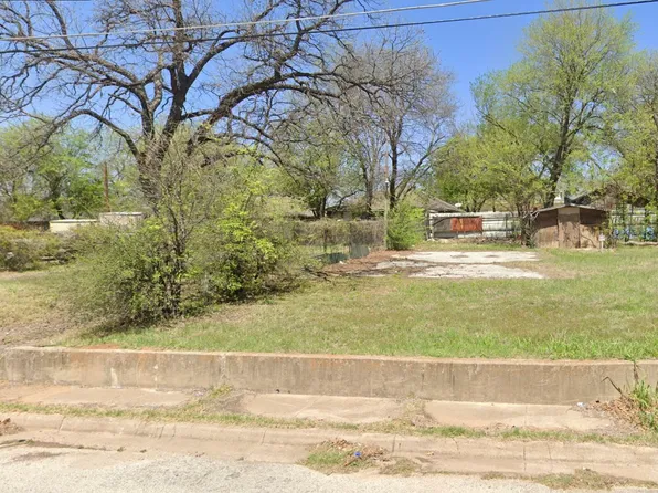 2915 La Salle St, Fort Worth, TX 76111