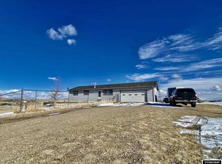 48 N Coyote Rd, Glenrock, WY 82637