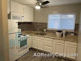 337 J St #102 — Photo 29