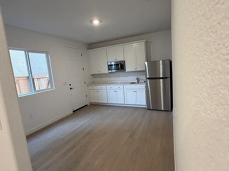 1715 Sandoval Dr — Photo 19