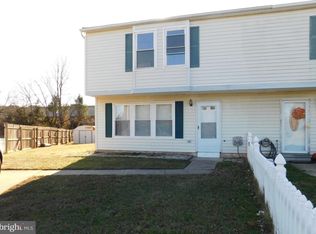 15 Farmhouse Ct, Sicklerville, NJ 08081