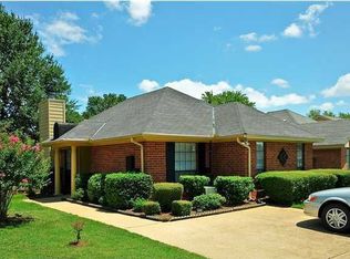 4301 Hillside Oaks, Montgomery, AL 36109