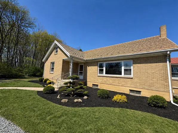 299 Level Rd, Hummelstown, PA