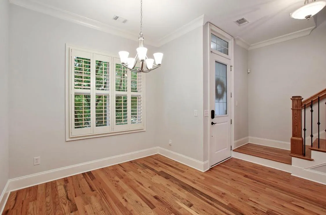 1408 Briarhaven Trl NE — Photo 2