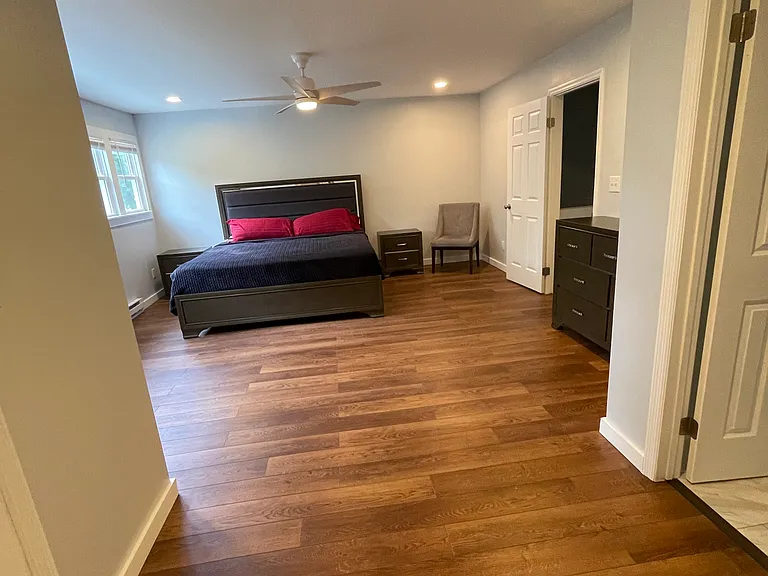 4 Clubhouse Dr #4 — Photo 15