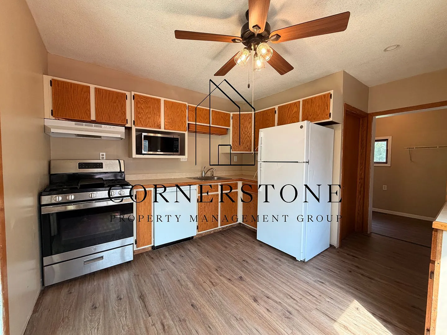 4 bedroom with updates! $1,350 — Photo 3