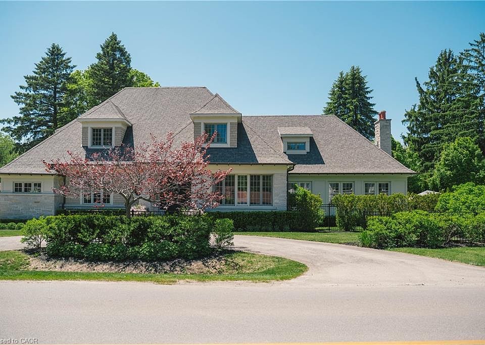 1st image of 147 Beverly Ct