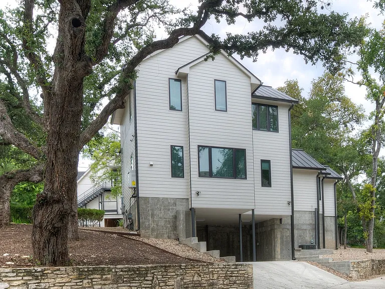 3111 Walling Dr — Photo 30