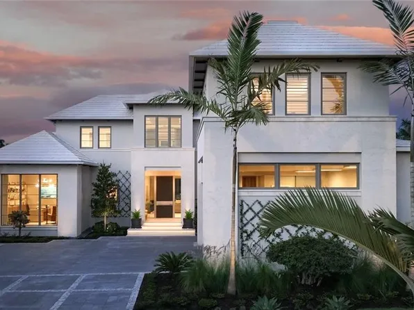 3233 Gin LN, NAPLES, FL 34102