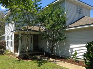 1284 Laura Ln, Niceville, FL 32578